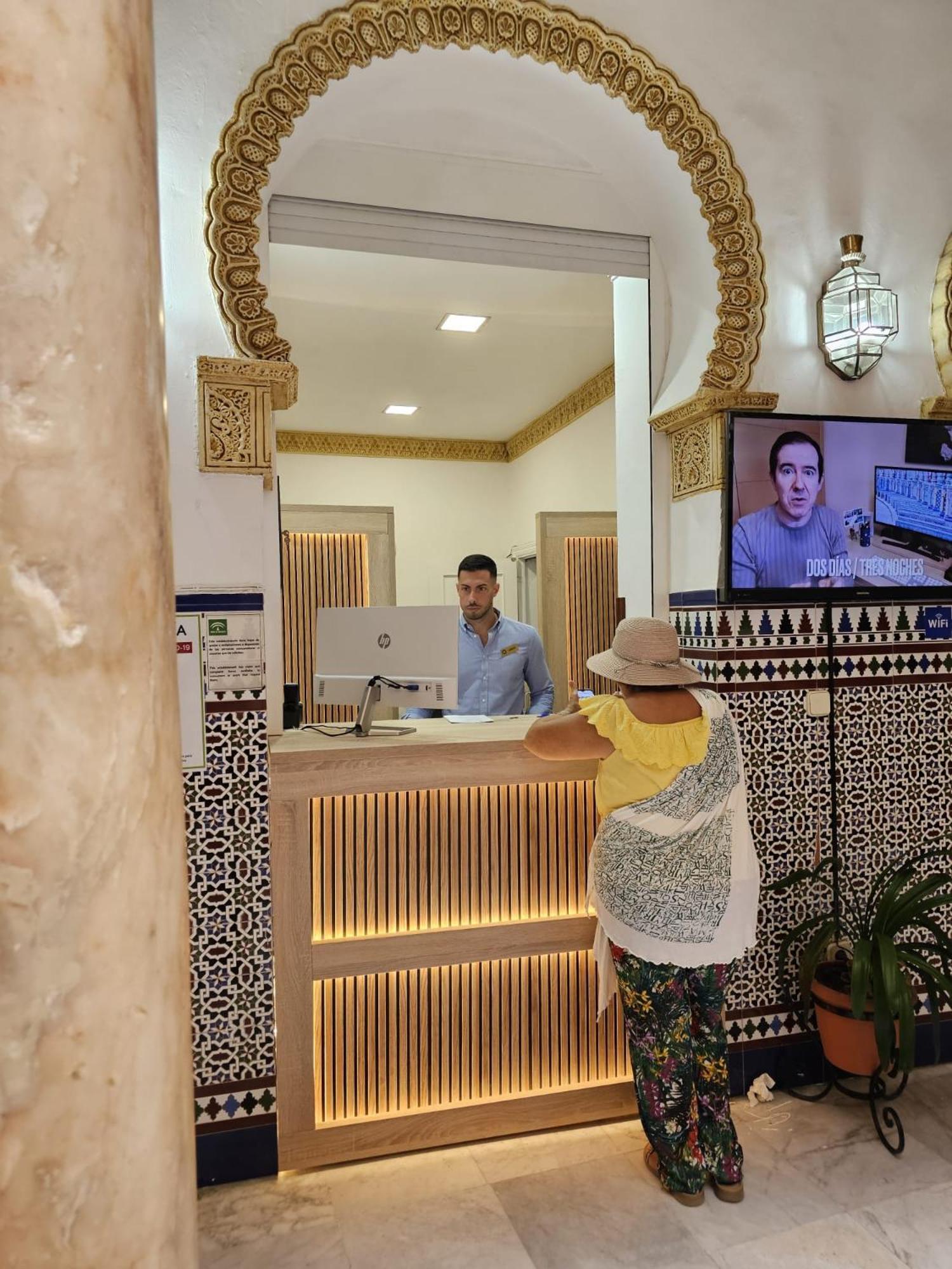 Hotel Zaida Seville Exterior photo